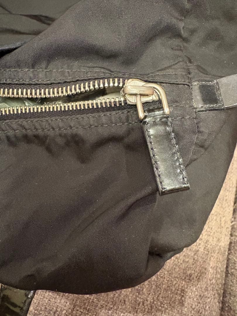 【のんびり◡̈⃝】プラダ ミニボストン ハンドバッグ ナイロン レザー