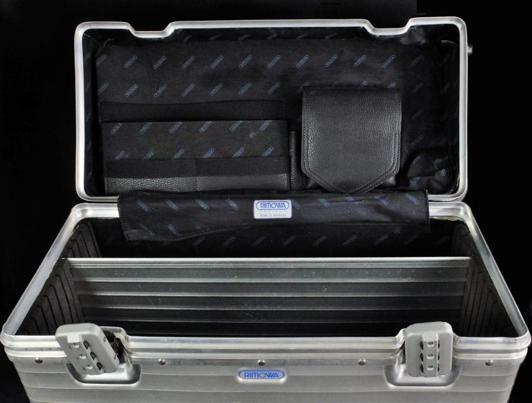 リモワ 950.51 トパーズ 2輪 縦型 パイロットケース 42L