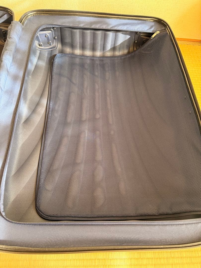 Samsonite Cosmolite コスモライト LLサイズ 約94L 4輪