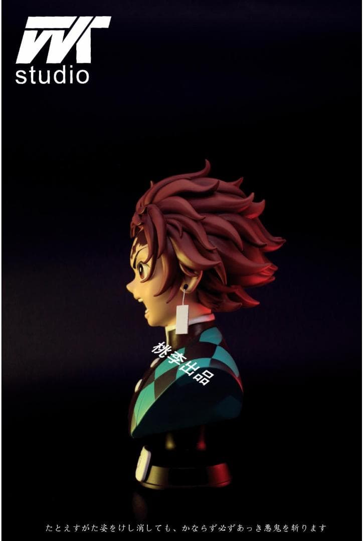 新品未開封 『鬼滅の刃』　WT　竈門炭治郎  胸像 ガレージキット スタチュー