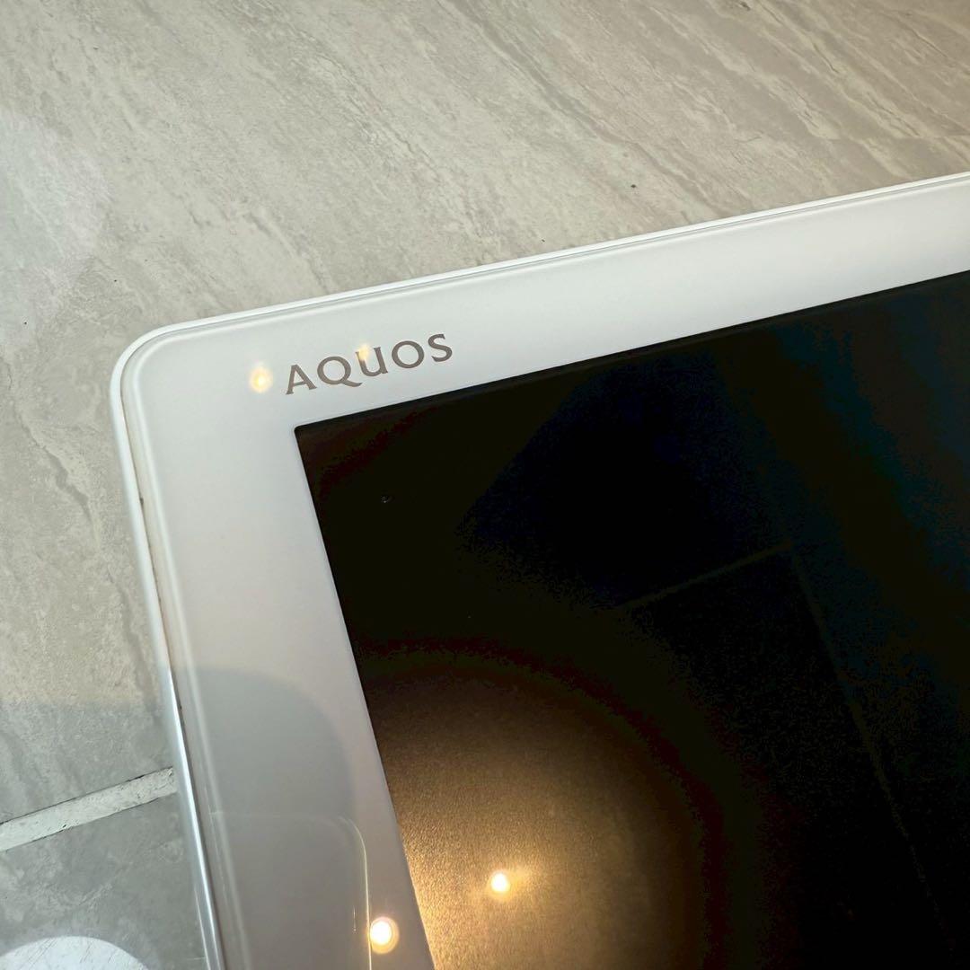 【美品】SHARP ポータブル液晶テレビ AQUOS 2T-C12AF 防水