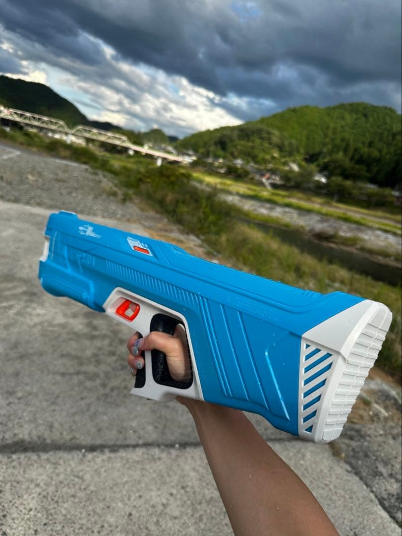 【２本セット】世界一の電動水鉄砲　スパイラ スリー　と電動ハンドウォーターガン