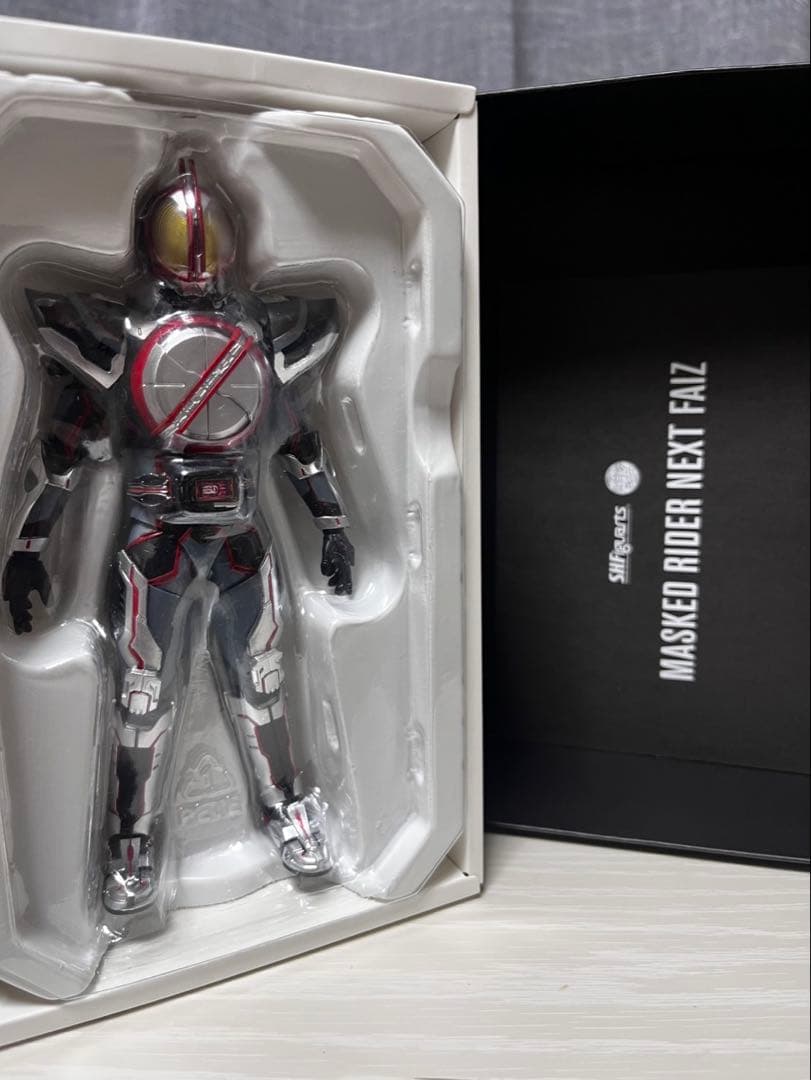 最終値下げ。真骨彫製法 仮面ライダーネクストファイズ&ネクストカイザ 2体セット