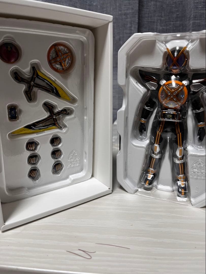 最終値下げ。真骨彫製法 仮面ライダーネクストファイズ&ネクストカイザ 2体セット