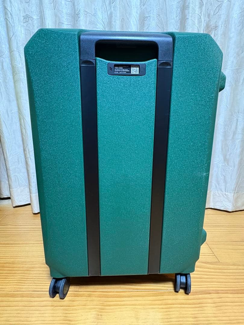 LOJEL voja Mキャリーケース スーツケース　グリーン