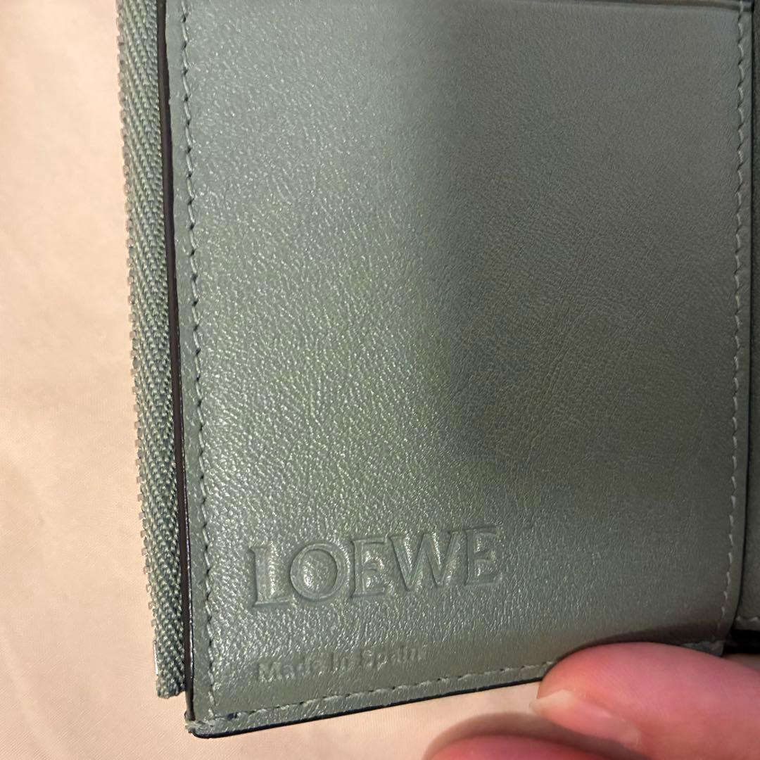 LOEWE ロエベ 三つ折り財布