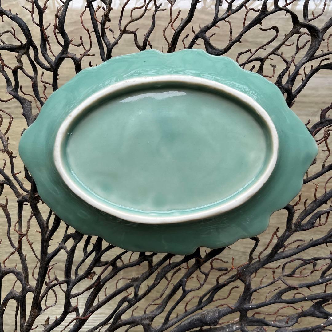 骨董　古伊万里　伊万里　菊花　変形皿　中皿　膾皿　１客限り