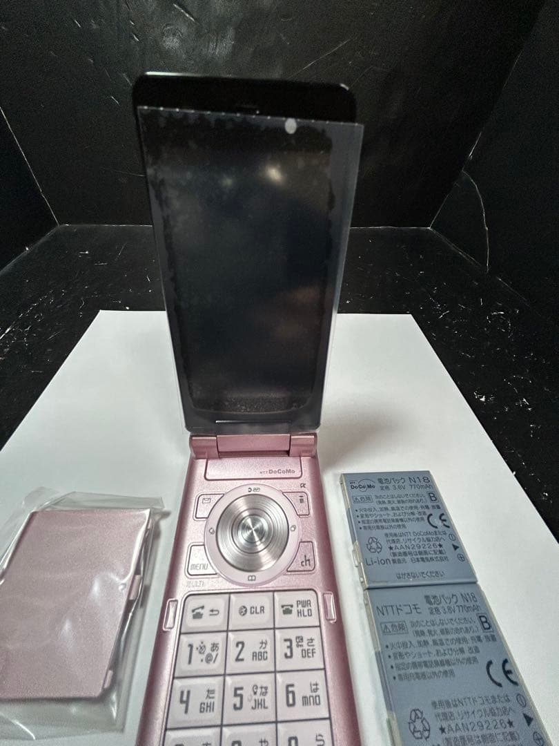 NTTドコモ FOMA N-905i ピンク