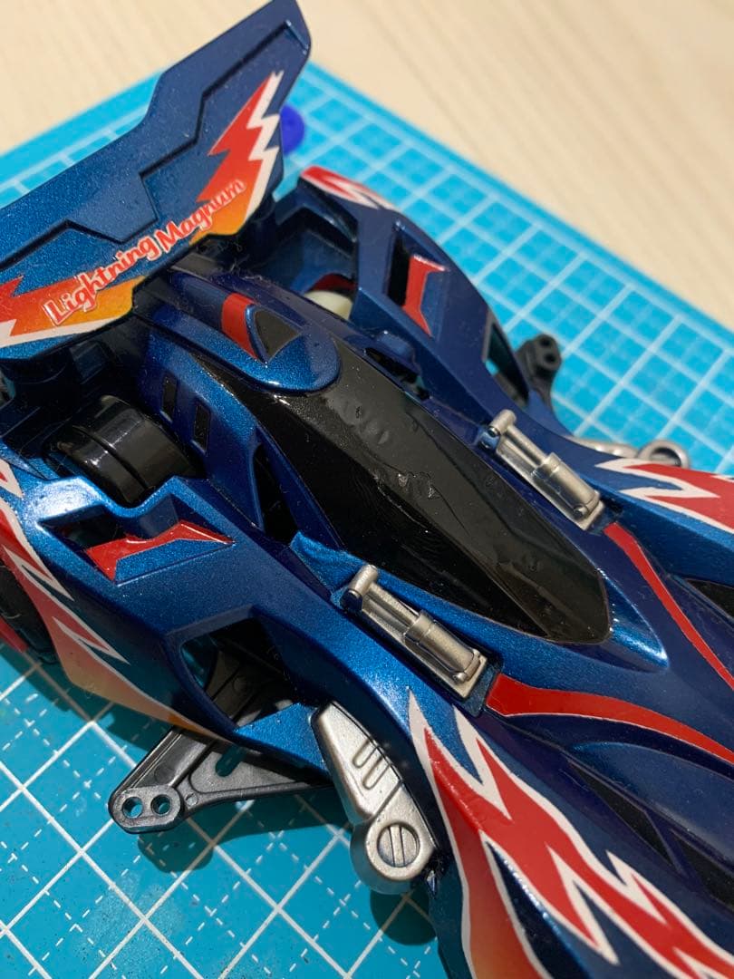 【ほぼ全塗装】爆走兄弟 ライトニングマグナム ミニ四駆 タミヤ