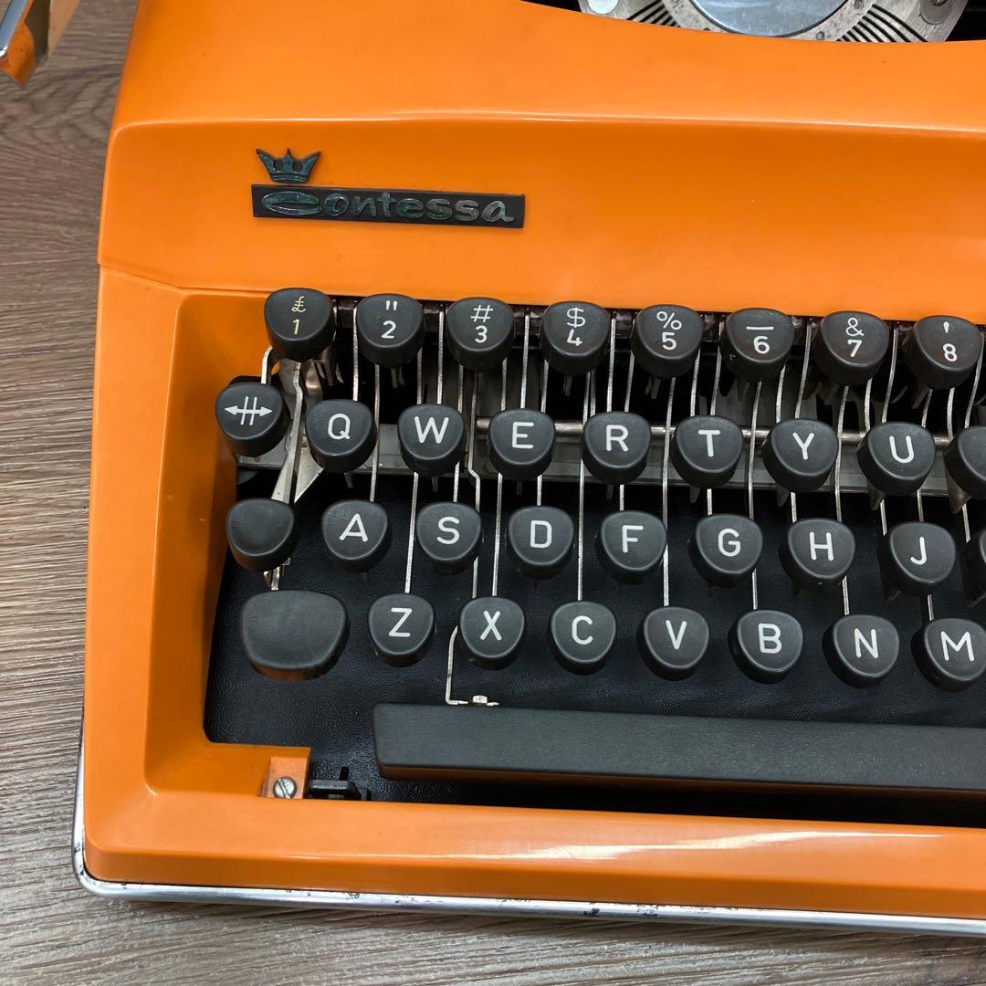 B-5 ジャンク品 昭和レトロ 希少 極美品 Triumph タイプライター