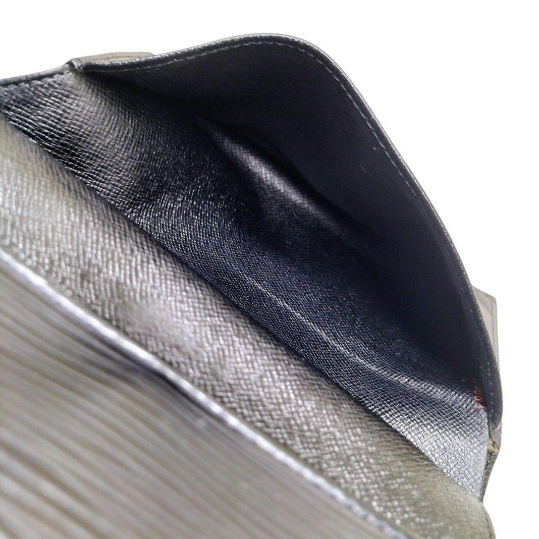 美品 エピ ポルトトレゾール エテュイパピエ 三つ折り 財布 証明書ケース付 黒