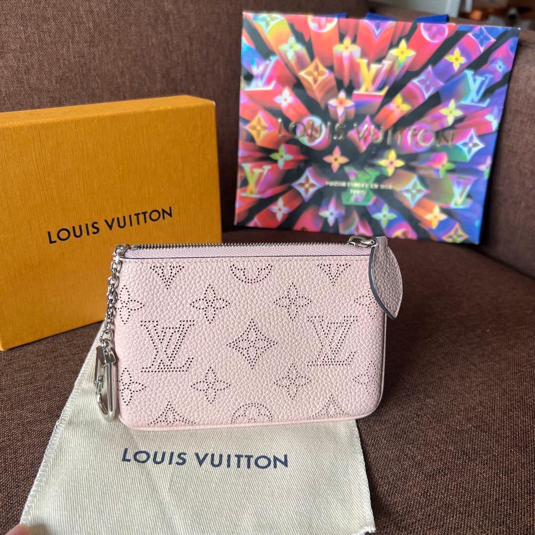 ルイヴィトン　モノグラム マヒナ ケース 小銭入れ ピンク