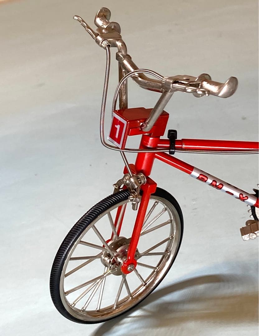 BM-X MINI BIKE 　 自転車 1/6模型 金属製