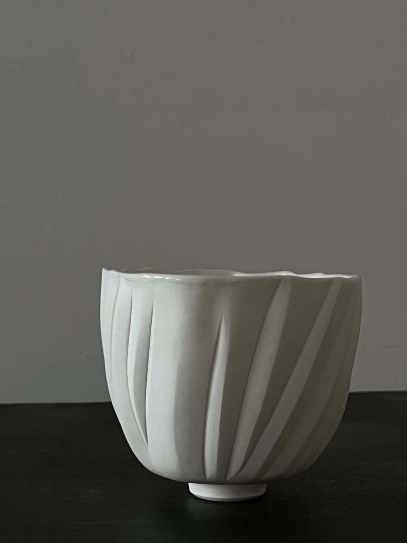 高橋奈己 『 白磁茶碗 』H.95 x Φ.114mm／茶道具 人気現代陶芸家