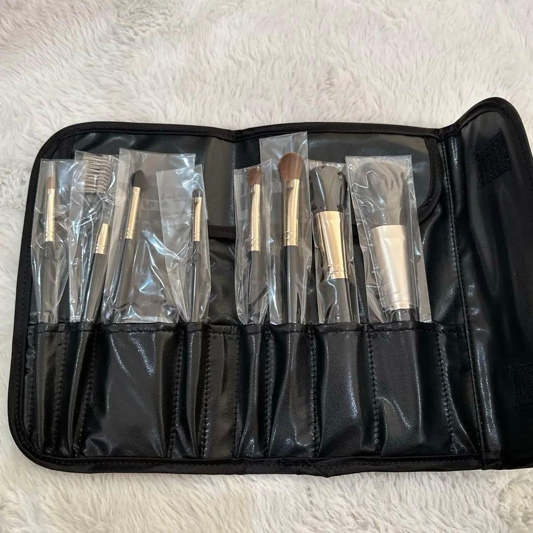 期間限定セール中⭐︎新品⭐︎メイクブラシセット【ケース付き】
