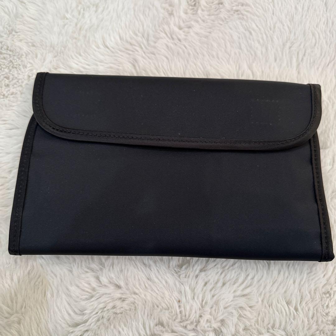 期間限定セール中⭐︎新品⭐︎メイクブラシセット【ケース付き】