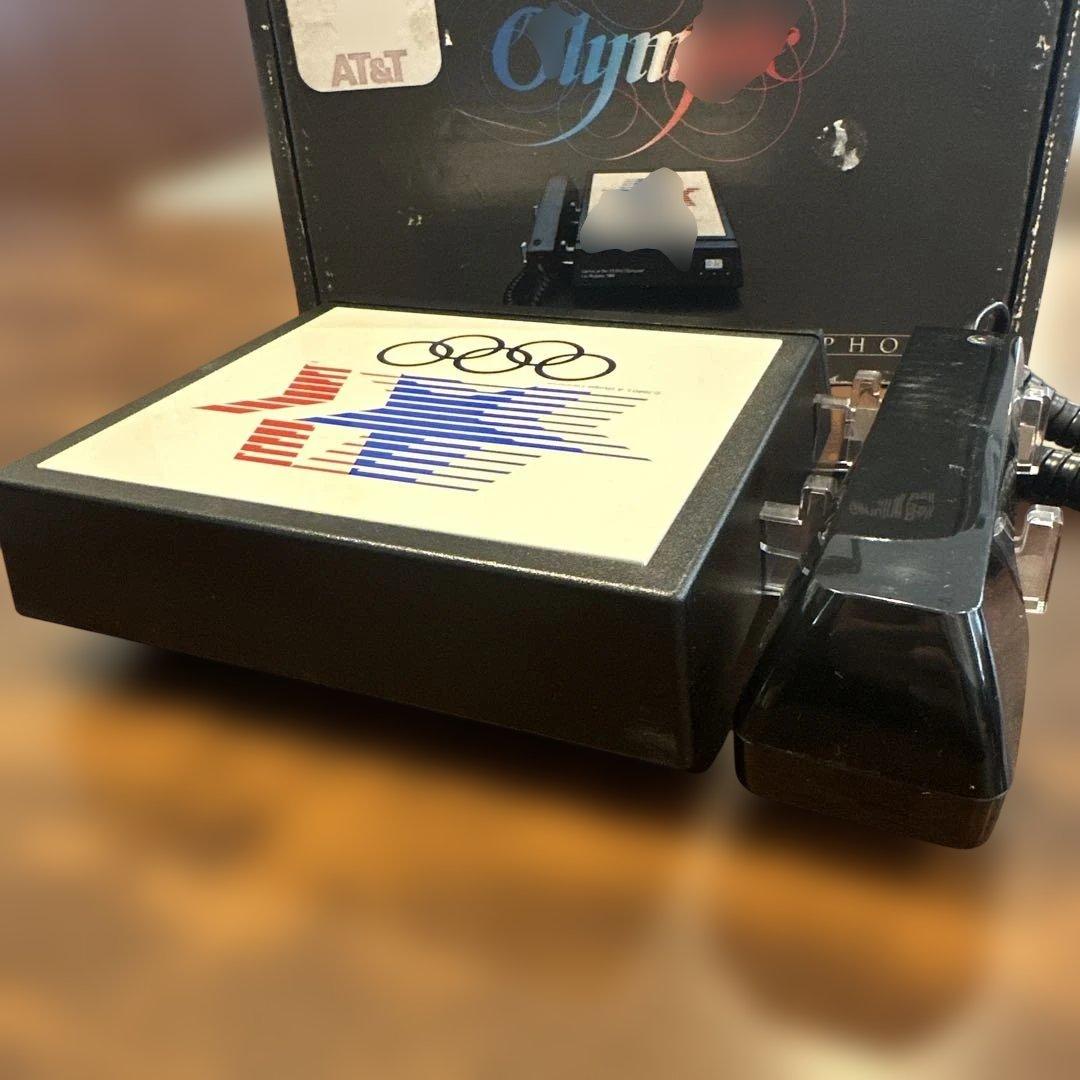 80's ロサンゼルスオリンピック 公式電話機 動作確認済みU.S.A箱あり希少