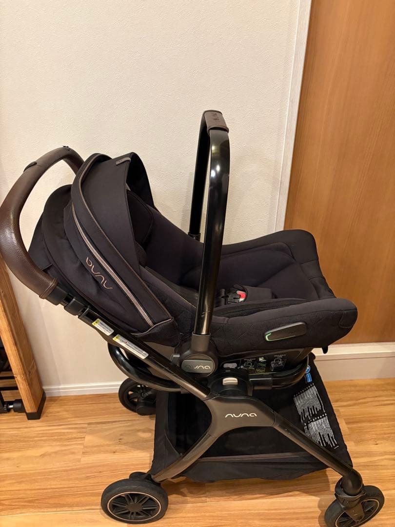 ISOFIX対応 nuna PIPA next Nとbase nextのセット