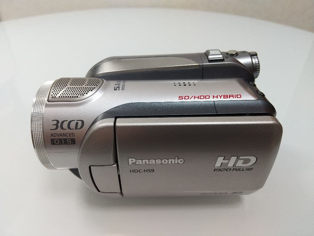 【美品】パナソニック FULL HD デジタルハイビジョン ビデオカメラ