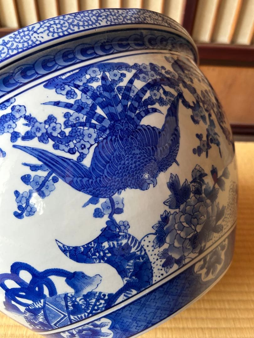 染付唐獅子牡丹花鳥図火鉢(直径約40.5cm) 火鉢　　メダカ鉢　金魚鉢