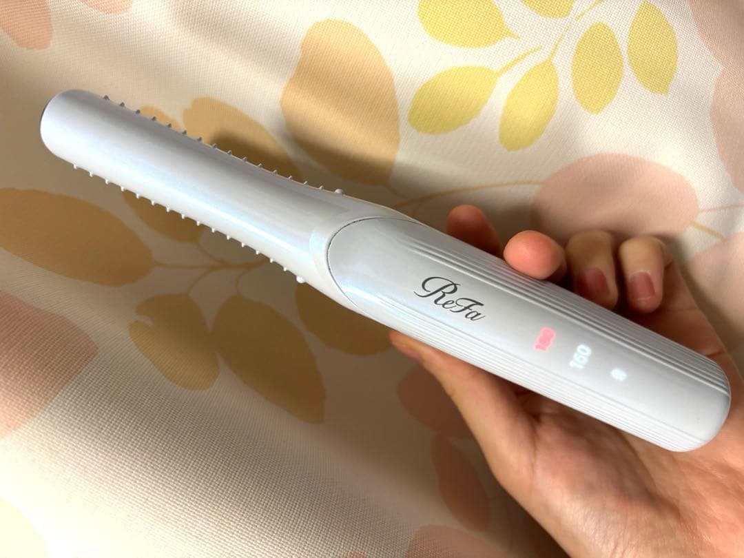 ろ*ん様 ReFa ストレートヘアアイロン ホワイト