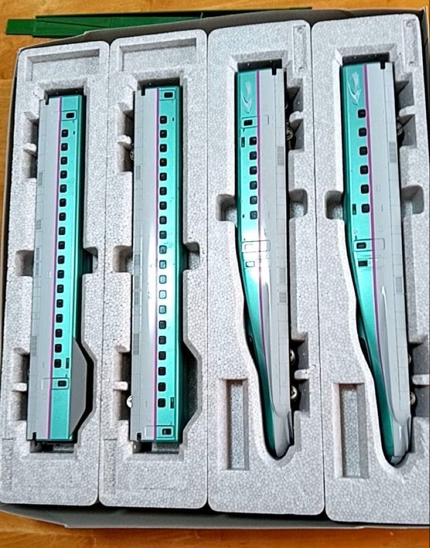KATO E5系新幹線 はやぶさ 4両セット 3-516