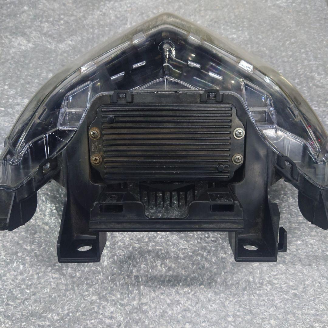 YAMAHA　マジェスティS ヘッドライト