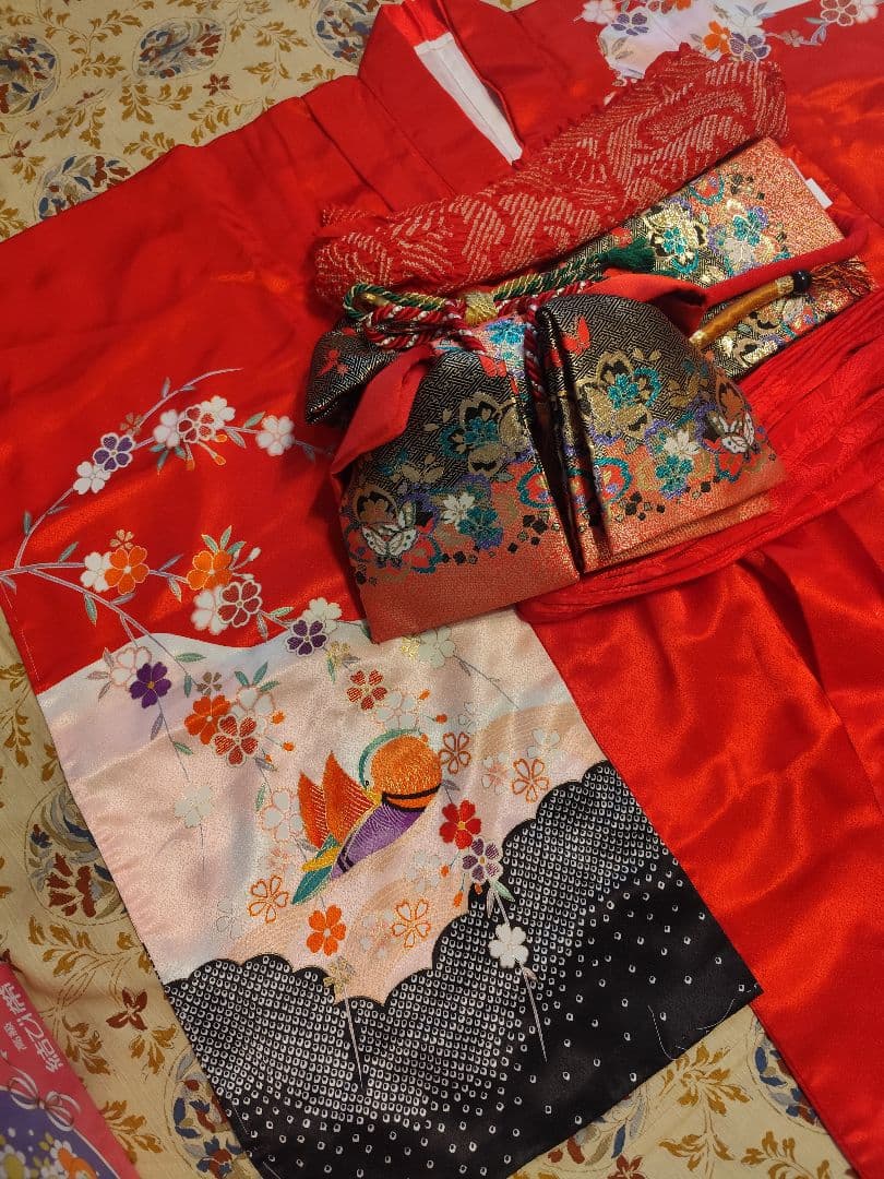 七五三　着物　筥迫セット　　7歳　女の子　絞り柄　袋帯