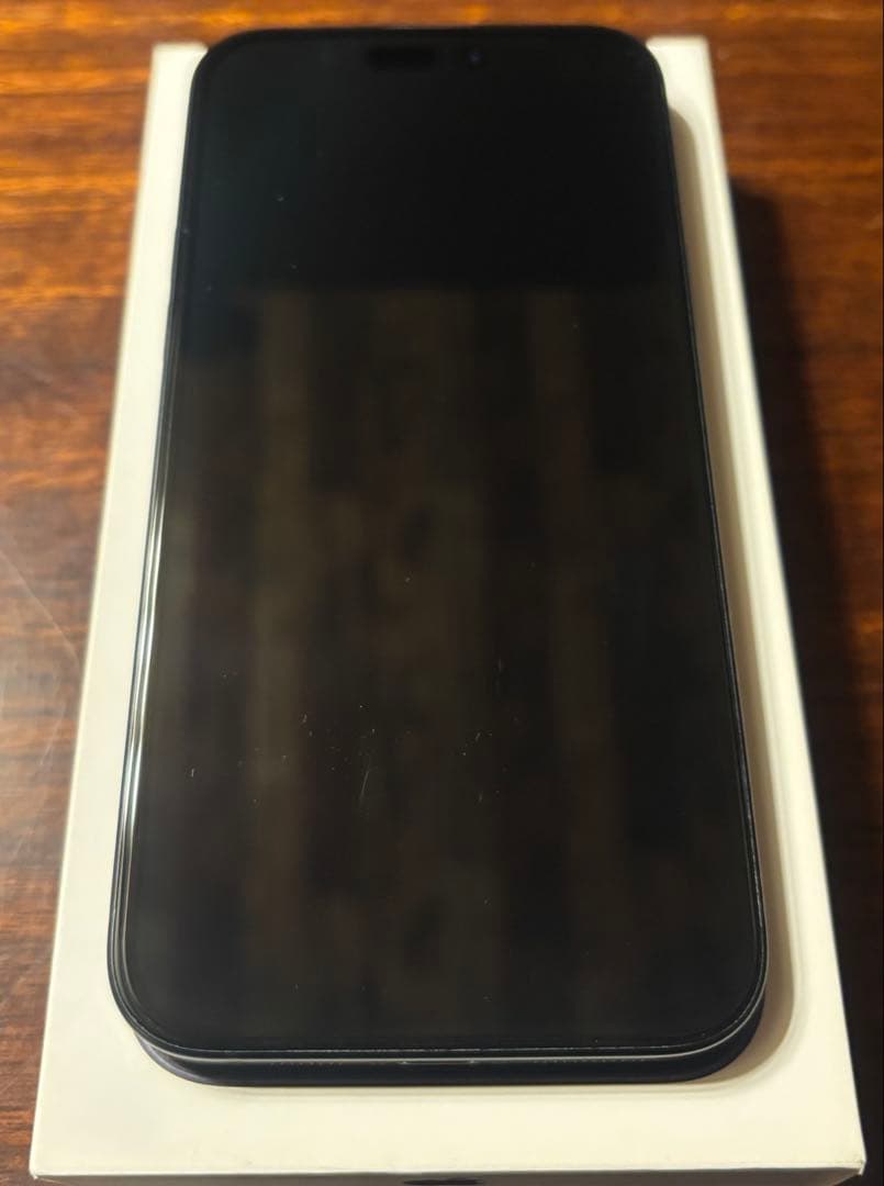 【美品・傷無し】iPhone 15 Plus 128GBブラック SIMフリー