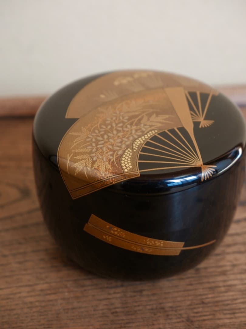 高崎秋峰　秋草扇面蒔絵　裏銀塗　漆工芸　棗　茶入れ　茶器　茶道具　Q2202