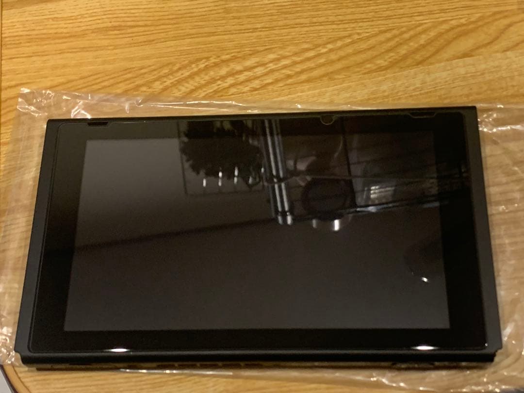 Nintendo switch 本体　桃鉄ソフト付き