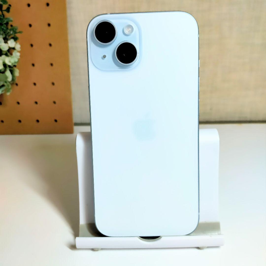 【ほぼ未使用】iPhone 15 128GB 本体 ブルー