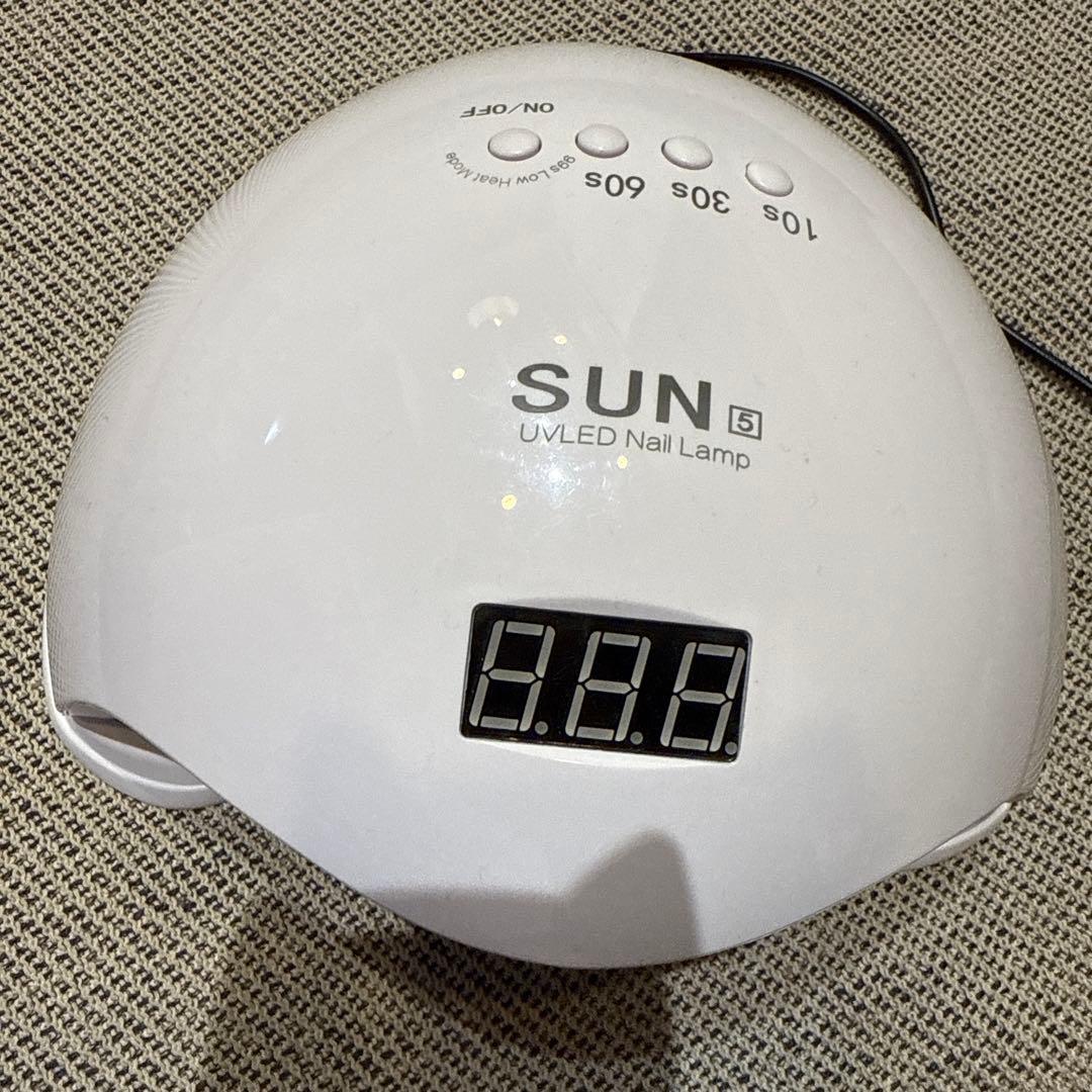 ジェルネイル用品まとめ売り 大量セット ネイルマシンUVライト付き