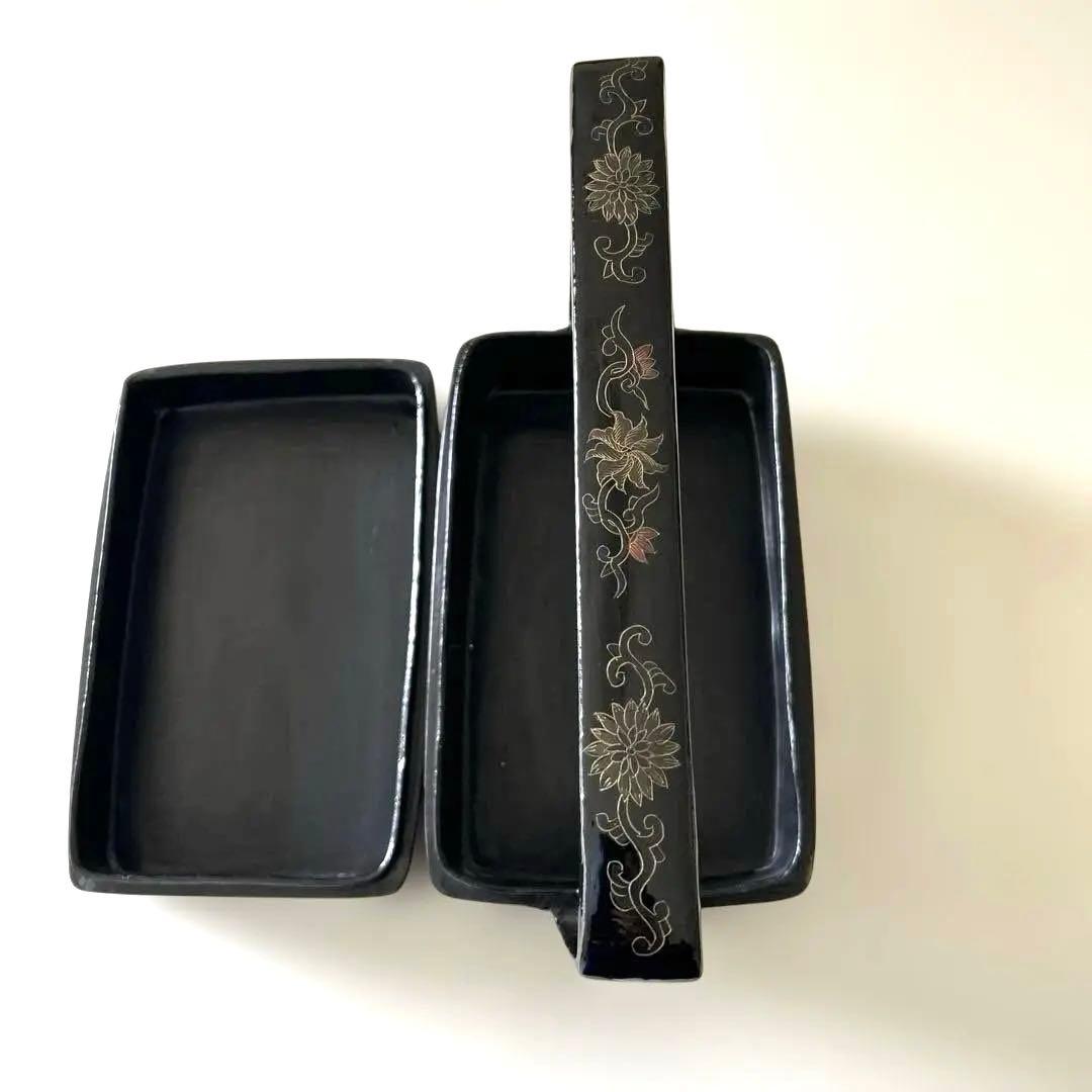 ヴィンテージ中国製漆塗り3段重箱、多彩な花柄