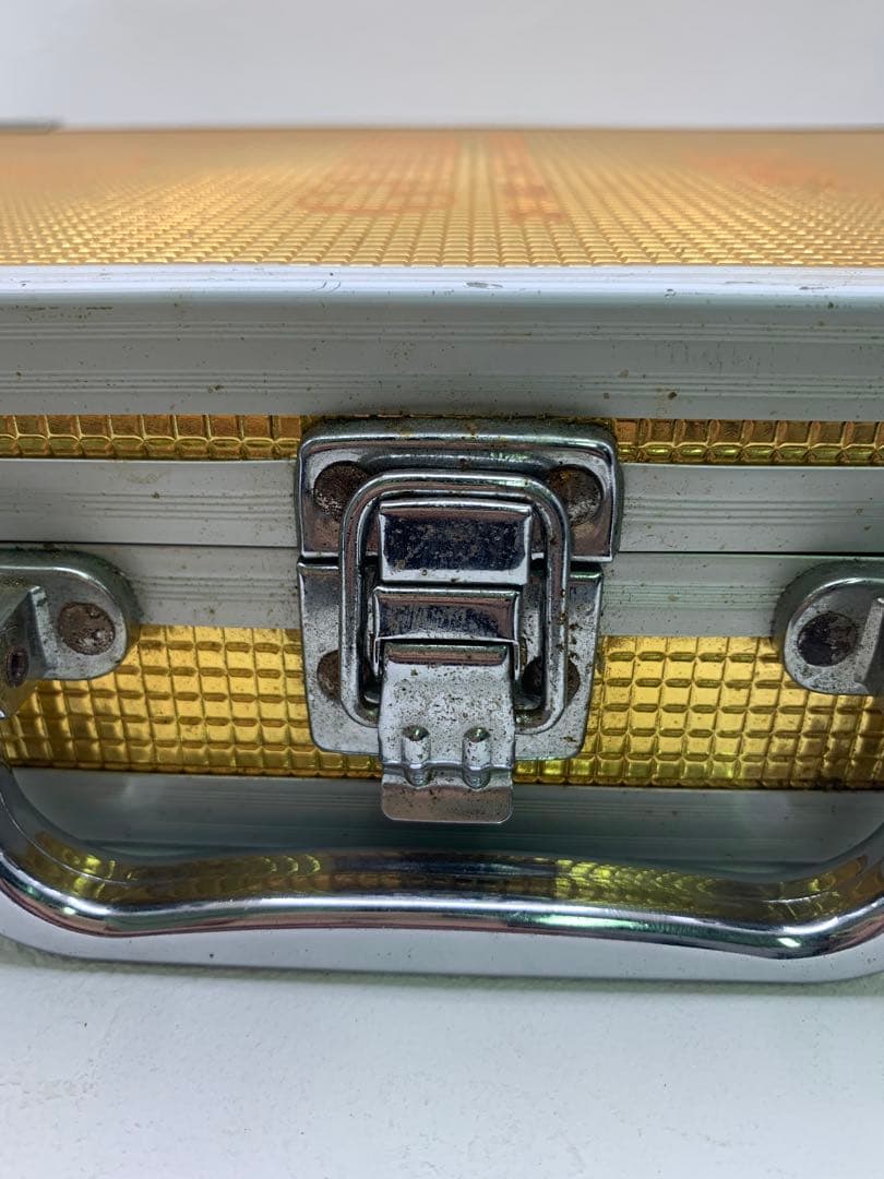 金色の麻雀牌セット 144枚