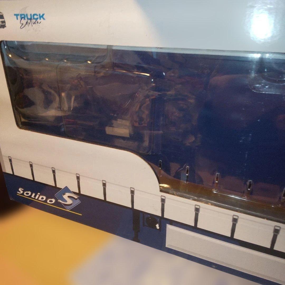 Solido トラックエディション 　1/24