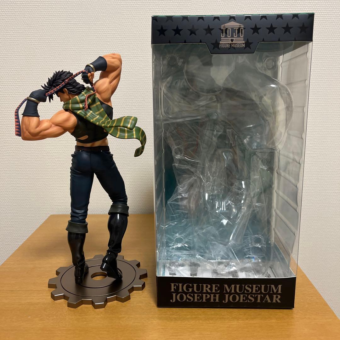フィギュアミュージアム　ジョジョの奇妙な冒険　ジョセフ・ジョースター