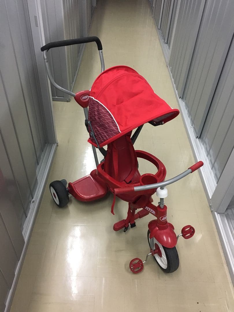 2人乗り三輪車（1人は立ち乗り）　ラジオフライヤー　フード付き　親用ハンドル付き