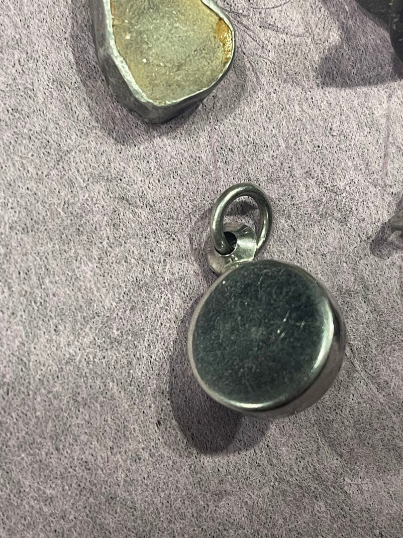 LEK LAI 神聖レクライ ペンダント レア タイ ブラック お守り THAI