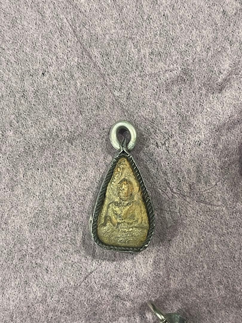 LEK LAI 神聖レクライ ペンダント レア タイ ブラック お守り THAI