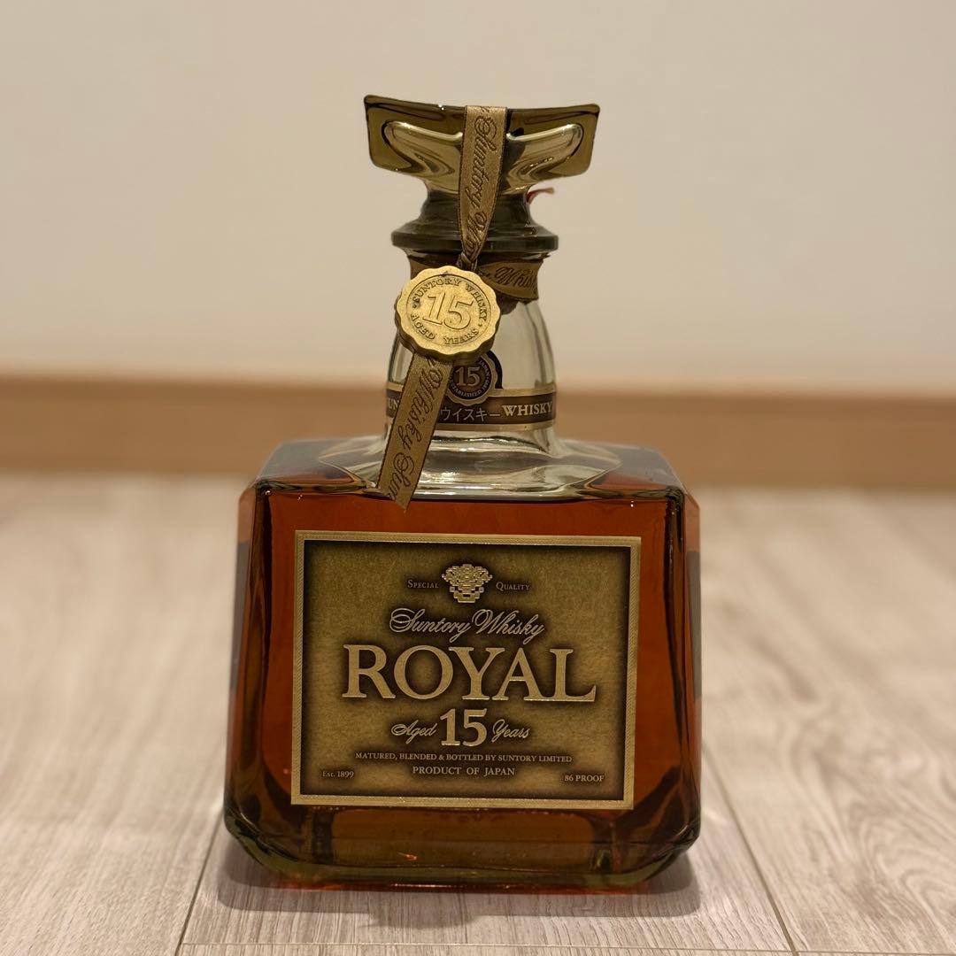 未開栓 サントリー ローヤル 15年 ゴールドラベル