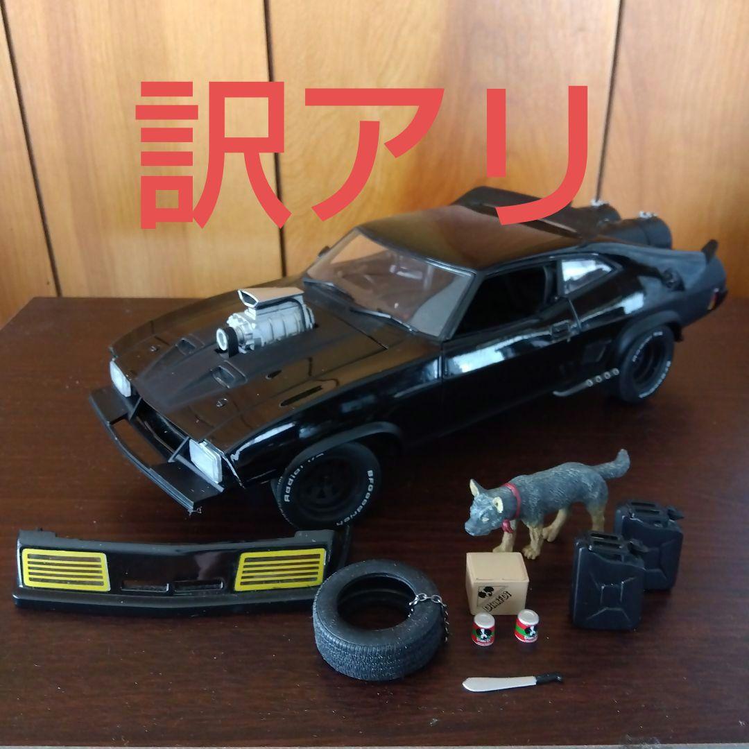 v*r様 訳アリ　オートアート 1/18マッドマックス2インターセプター