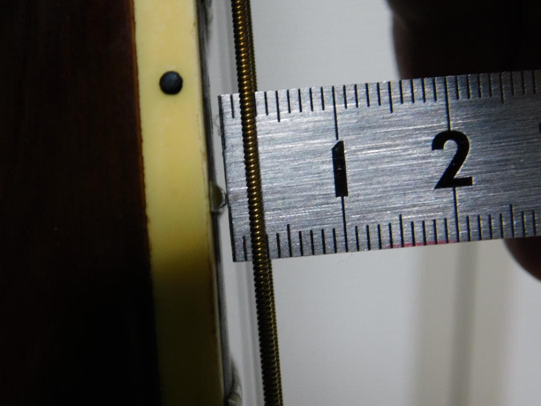 Yamaki YW-35 アコースティックギター　白濁あるも音は健在　キズ少ない