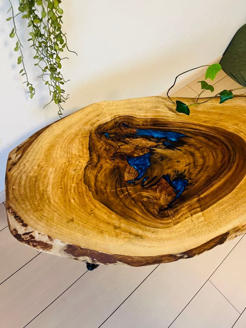レジンテーブル　輪切りテーブル　一枚板テーブル　サイドテーブル