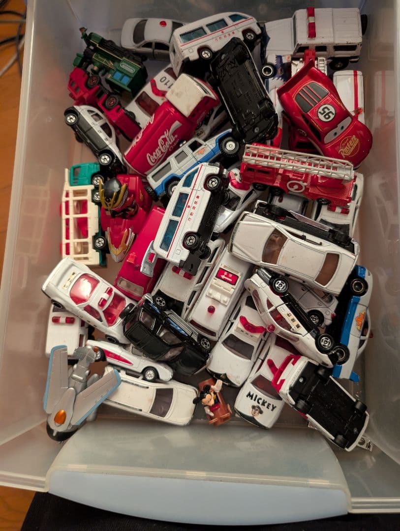 トミカ、その他車のおもちゃ