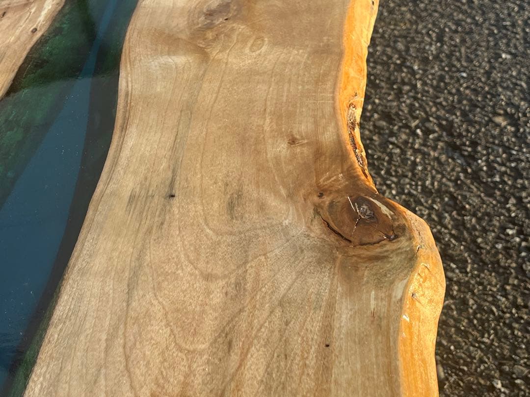 【クルミ】おしゃれ　ローテーブル レジンテーブル　リバーテーブル