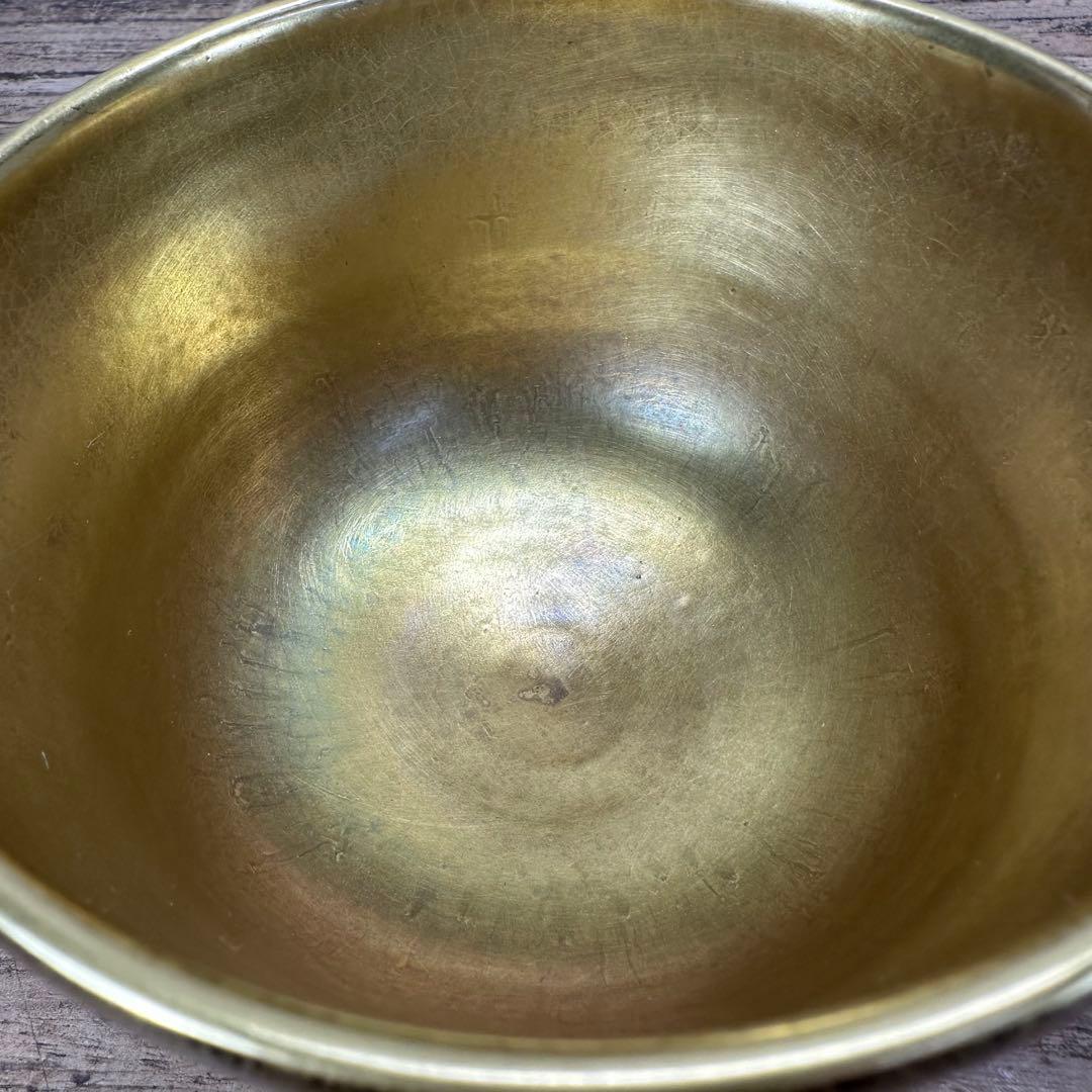 a769 送料込 色絵 内金地 兎 伊藤魁雲造 在銘 四方桟共箱 茶道具 抹茶碗