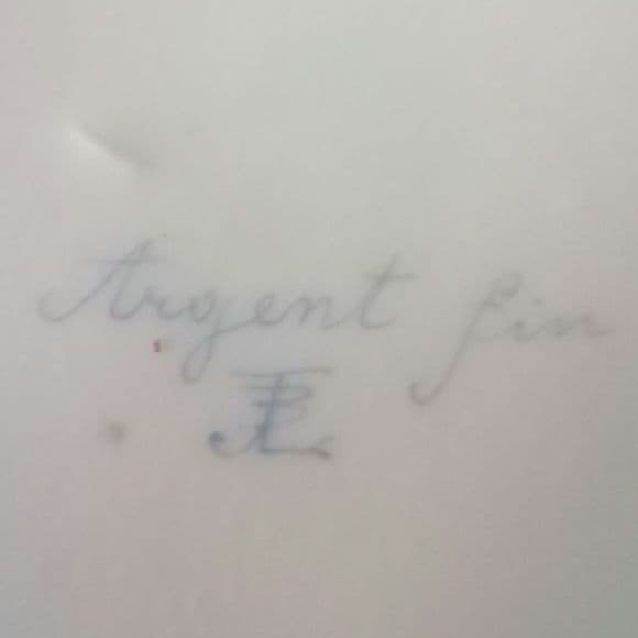 逸品　銀巻き　銀巻朱地貴族図蓋物　リモージュ　手描　薔薇色　宝石箱　アンティーク