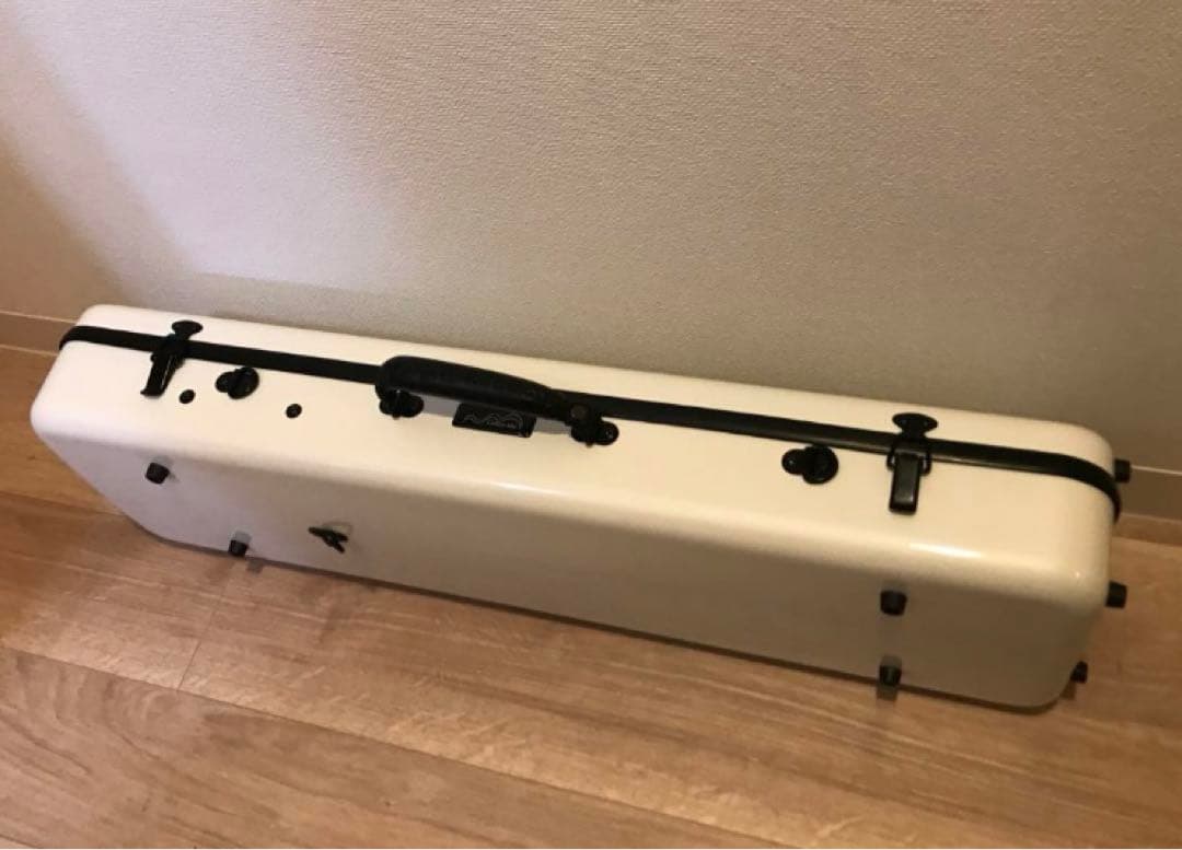 バイオリン ケース　ホワイト系　カーボンマック　白　(ケースのみ)