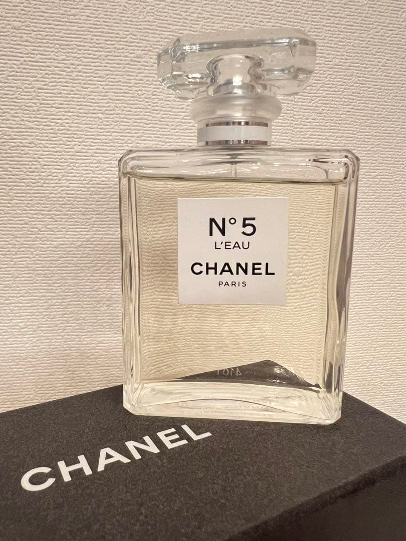 シャネル N°5 香水 ロー オードゥ トワレット100ml